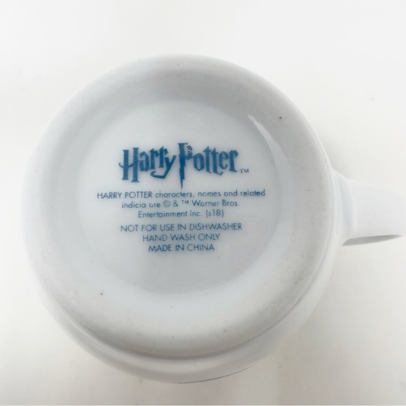 Harry Potter Ravenclaw Mug - Picture 4 of 4